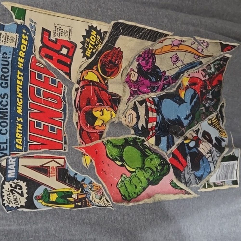 Marvel Avengers Comic Print T-shirt - Picture 2 of 4